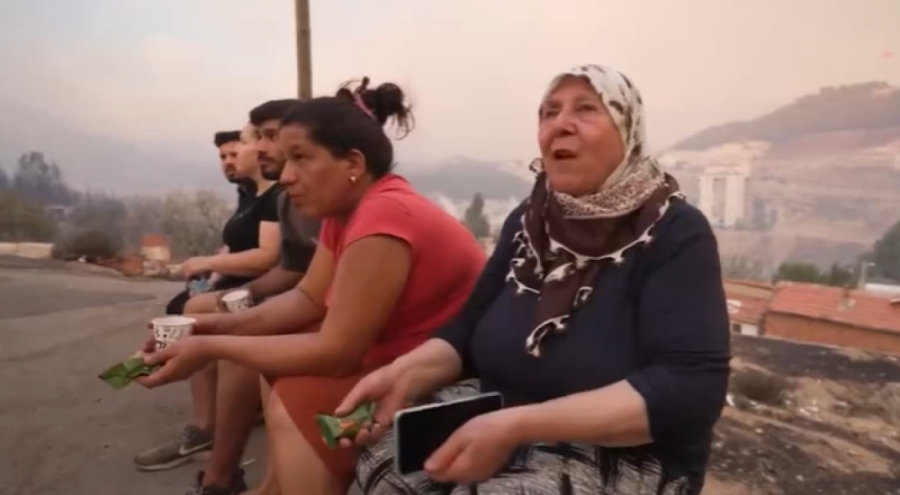 İzmir'de evi yanan vatandaş isyan etti: Fakir olduğumuz için ilgilenen yok