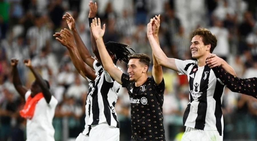 Juventus, Como'yu 3-0 yendi