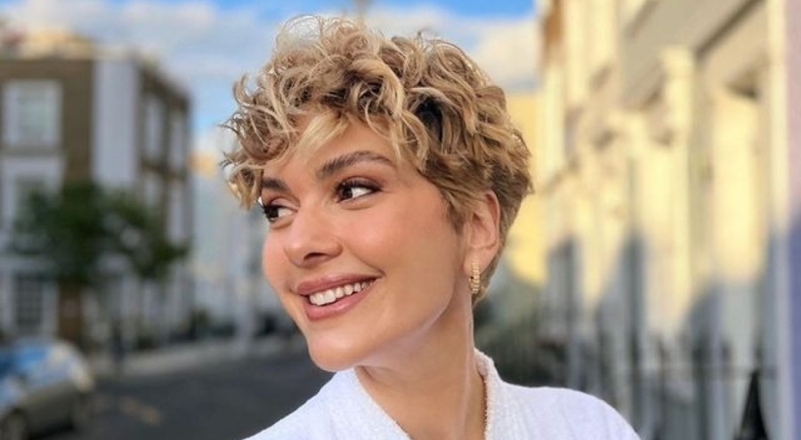 Bergüzar Korel'den yeni imaj