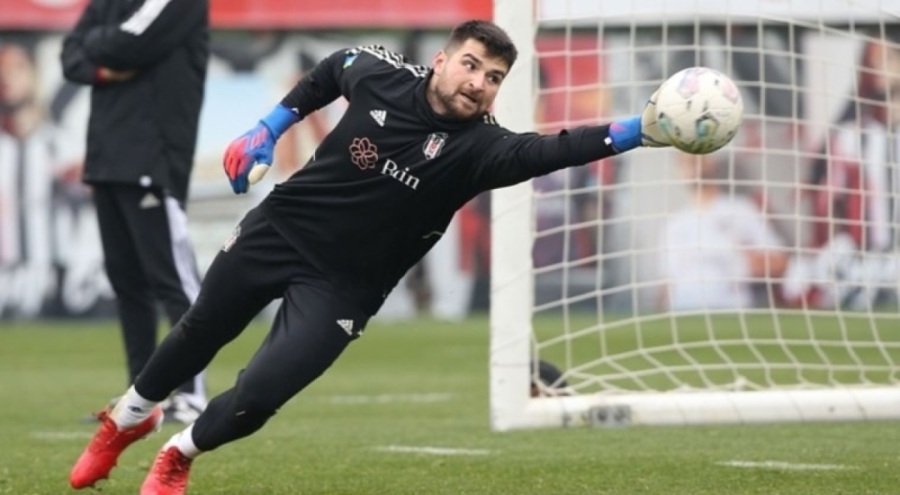 Beşiktaşlı Ersin Destanoğlu'na talip çıktı!