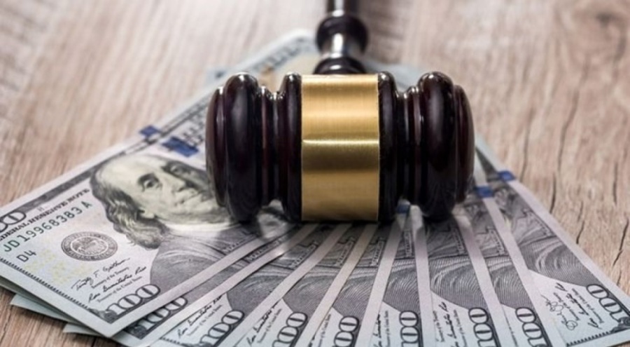 Nafaka ödememek için kendisini ölmüş gibi gösterdi