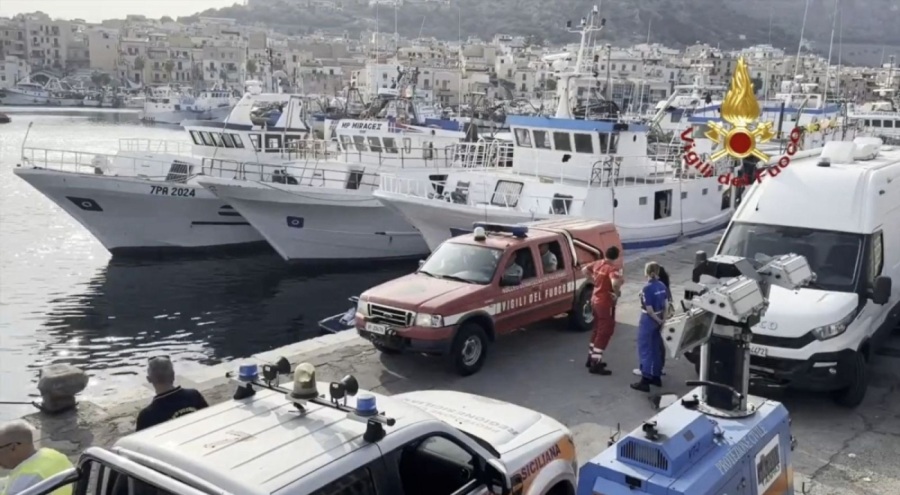 Milyarderin lüks yatı suya gömülmüştü... 2 kişinin cansız bedenine ulaşıldı