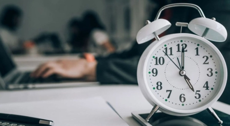 Esnek çalışma için 4 model masada