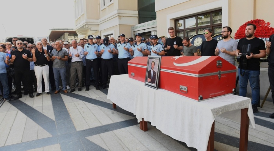 Osmangazi Belediyesi'nin acı günü! Alptuğ Memişoğulları son yolculuğuna uğurlandı