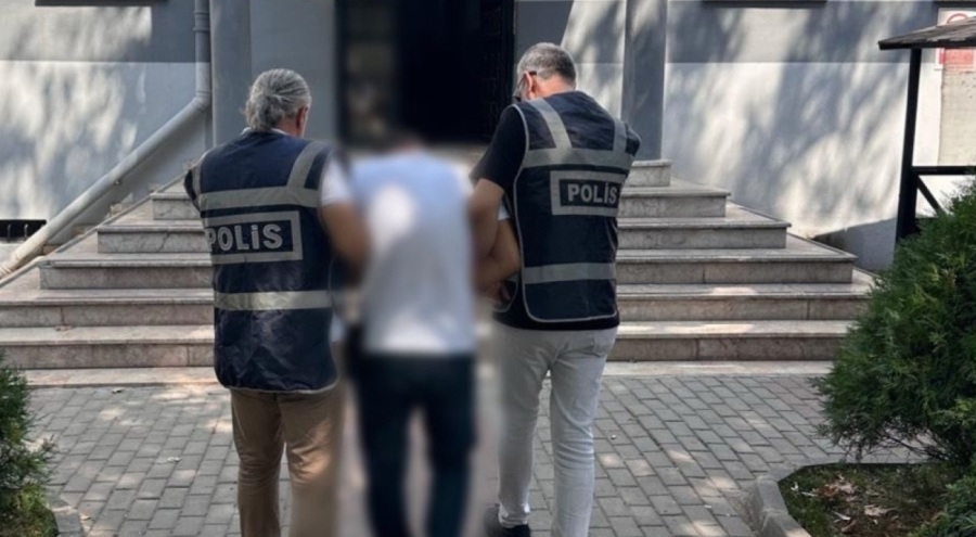 Bursa'da 26 ayrı dolandırıcılık suçundan hüküm giyen şahıs yakalandı