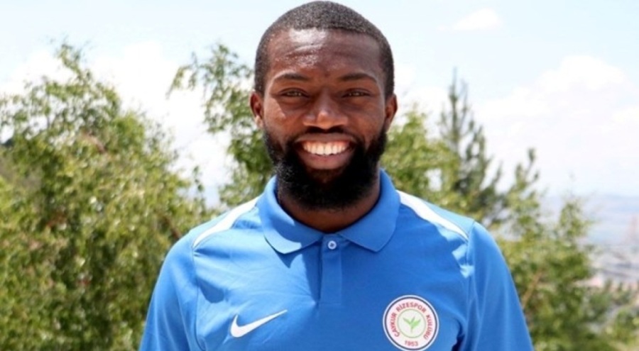 Çaykur Rizespor'da Azubuike ile yollar ayrıldı
