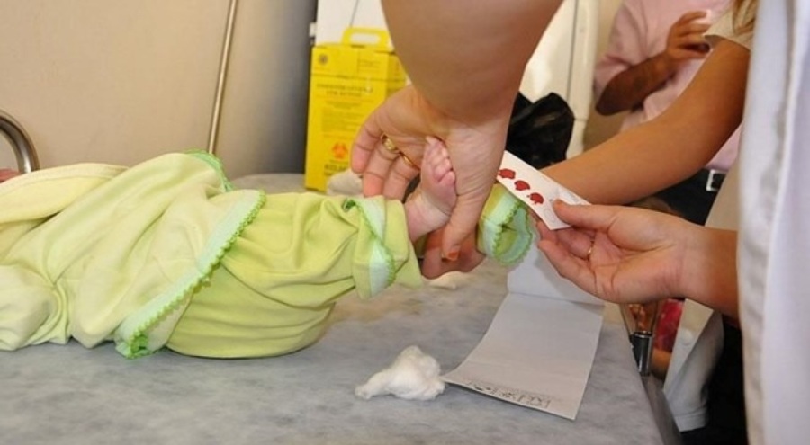 Tepki çeken topuk kanı kararı! Sağlık Bakanlığı müdahil oldu