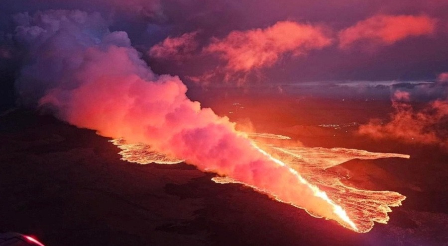 Yanardağ altıncı kez patladı, ülke alarmda!