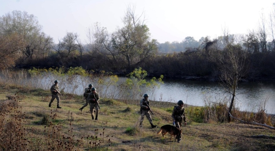 Yunanistan kaçarken yakalanan 2 FETÖ şüphelisi tutuklandı