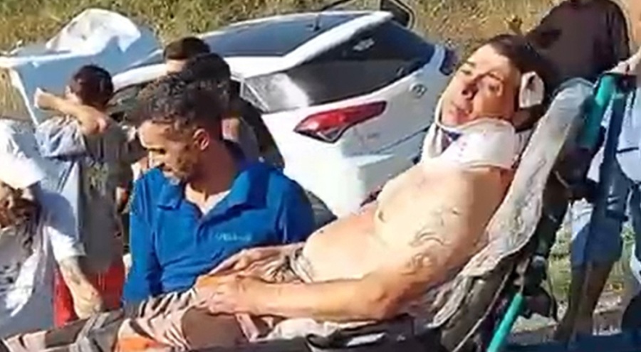 Yalova'da ticari taksi ile otomobil çarpıştı: 5 yaralı