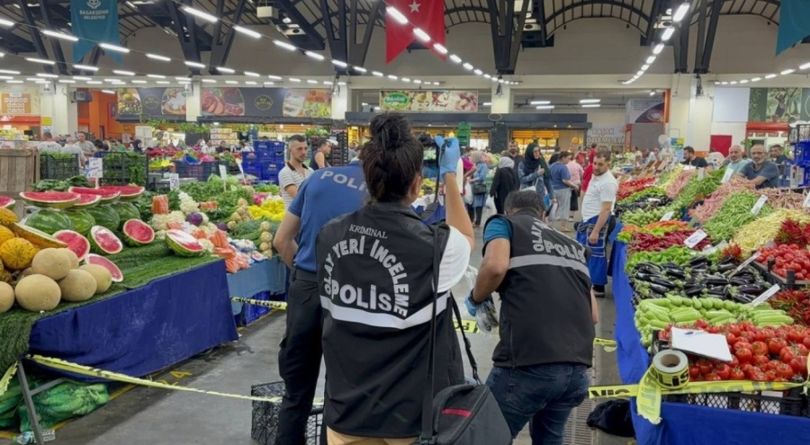 Pazarda silahlı kavga!