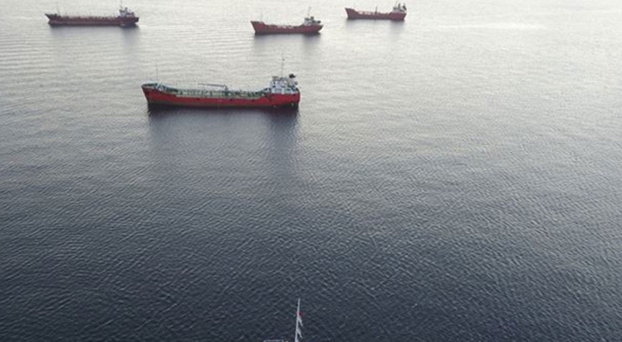 Marmara Denizi'nde bir gemide görevli 2 kişi hayatını kaybetti