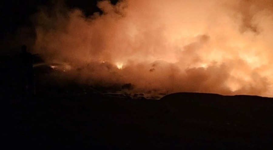 Antakya'da yangın ormana sıçramadan söndürüldü