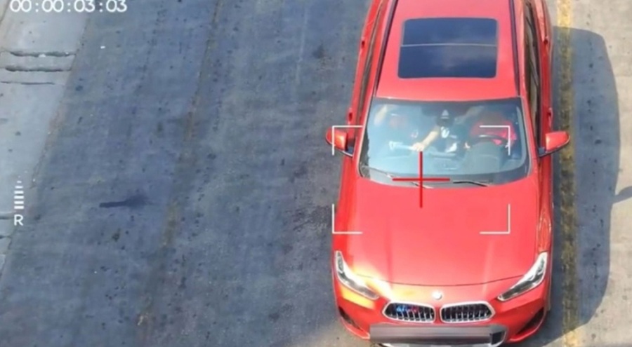 Kucağında çocukla araç kullanan sürücüye ceza uygulandı