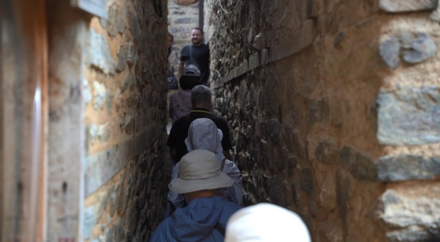UNESCO Dünya Miras Listesi'ndeki 700 yıllık Bursa Cumalıkızık'ta 'Cinaralığı' kuyruğu
