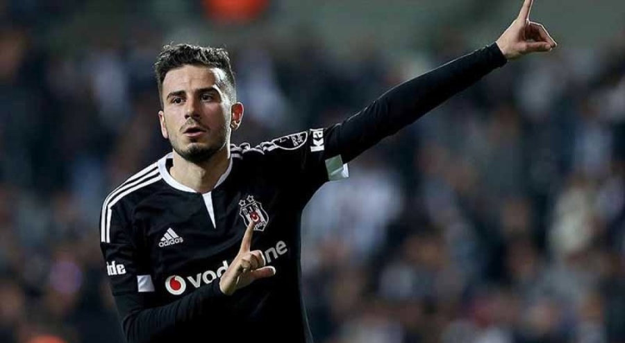 Oğuzhan Özyakup futbolu bıraktığını açıkladı
