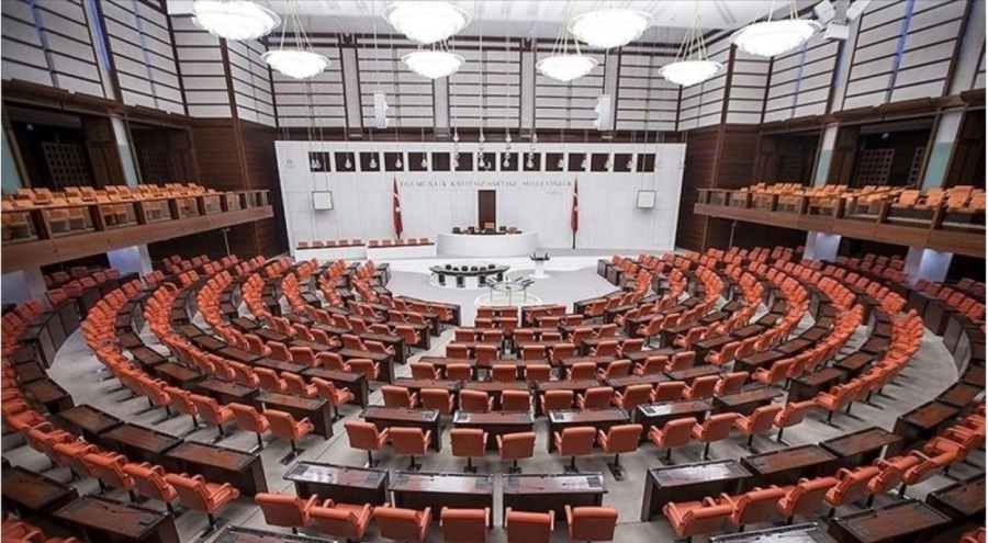 Gözler TBMM'de! Yeni dönemde bu değişiklikler gündeme gelecek