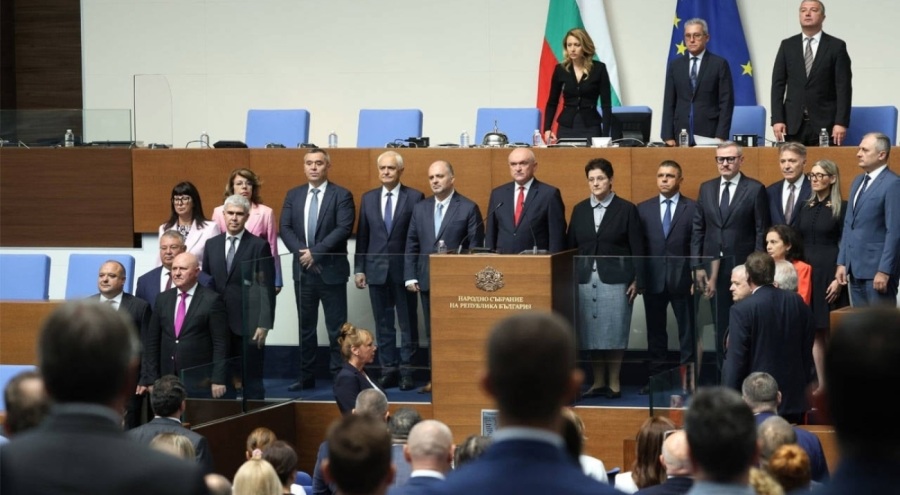 Bulgaristan'da geçici hükümet göreve başladı