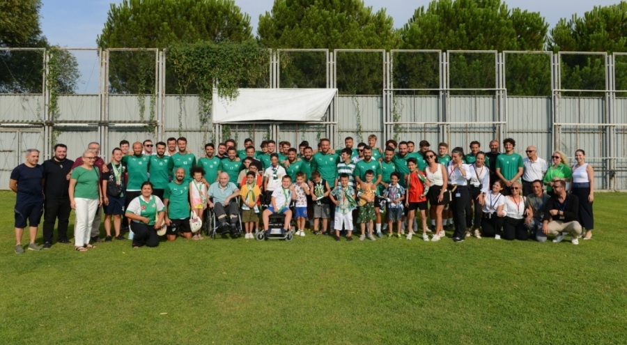 Bursaspor'a Nilüfer 'Bizim Ev'den moral ziyareti