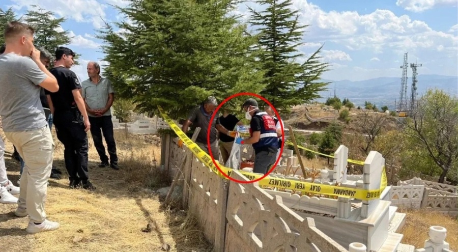 Yer: Elazığ! Mezarlıkta poşete sarılı bebek cesedi