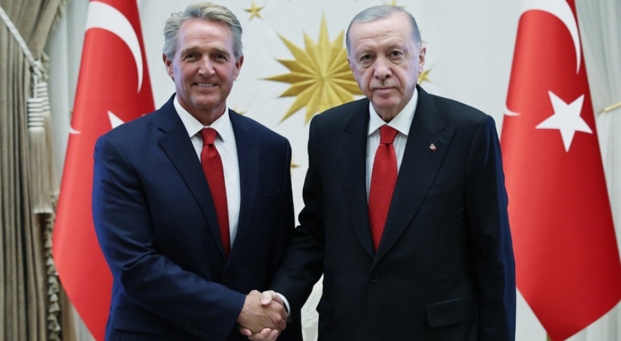 Cumhurbaşkanı Erdoğan Jeff Flake'i kabul etti