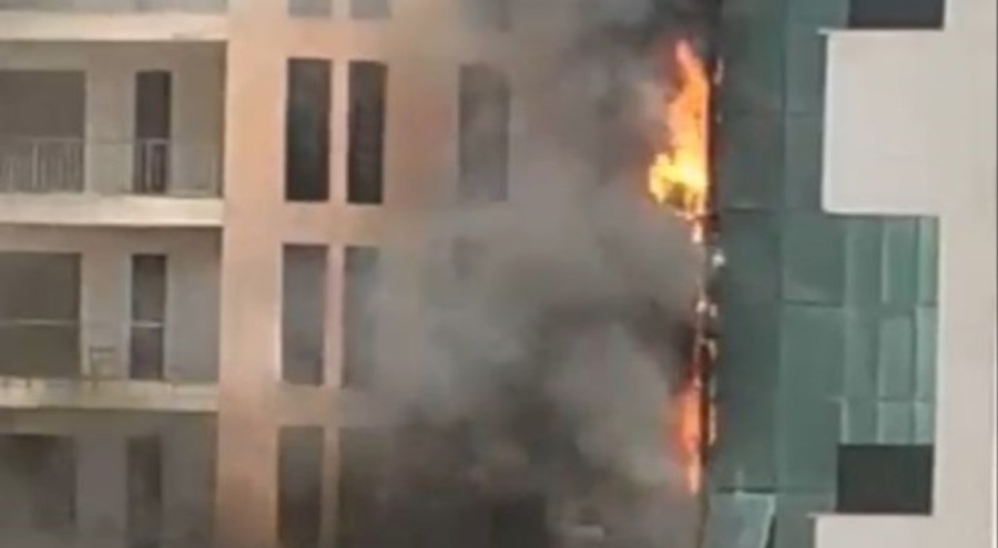 20 katlı otel inşaatında yangın