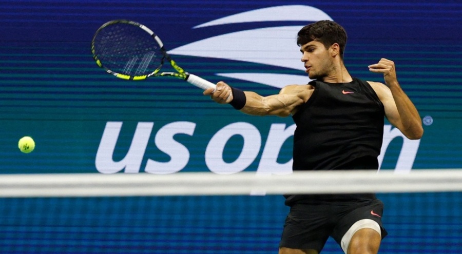 Carlos Alcaraz'dan ABD Açık'a erken veda