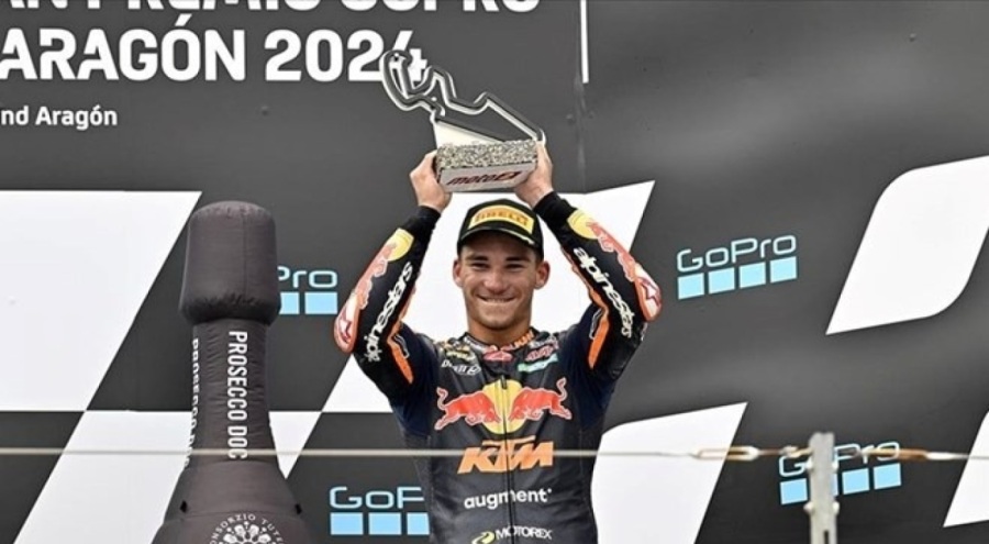 Motosikletçi Deniz Öncü'den Moto2 kariyerinin ilk podyumu