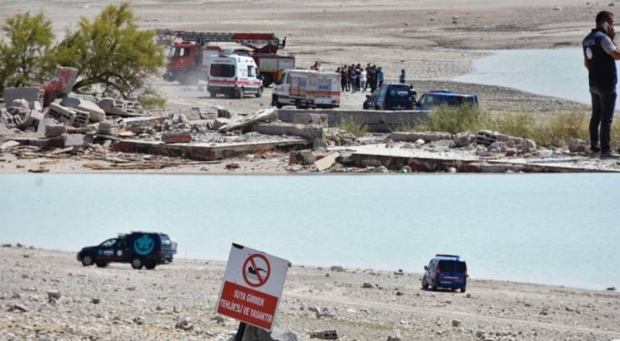 Baba ve 4 yaşındaki kızı baraj gölünde boğuldu