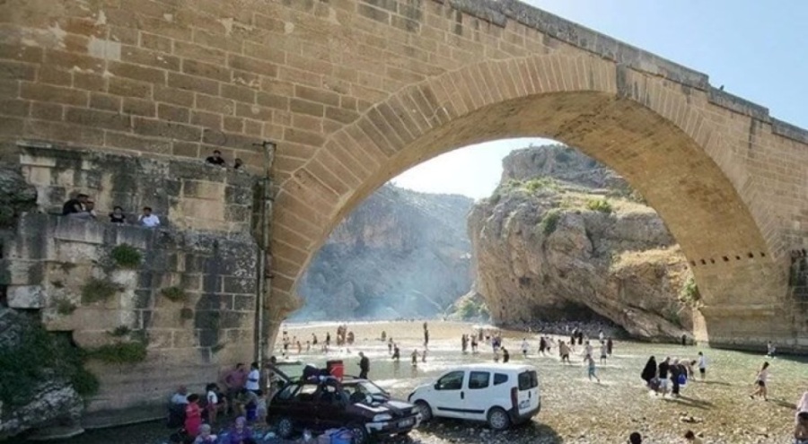 Adıyaman'da hava sıcaklığı 40 derecenin üzerinde ölçüldü