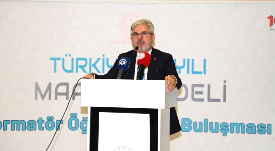 Bakan Yardımcısı Yelkenci Bursa'da formatör öğretmenlerle bir araya geldi