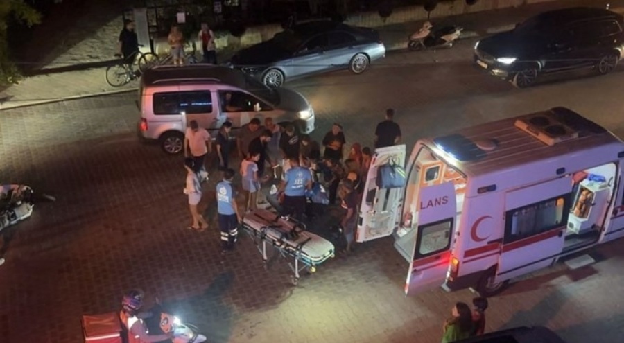 Motosikletle otomobil çarpıştı: 1 yaralı