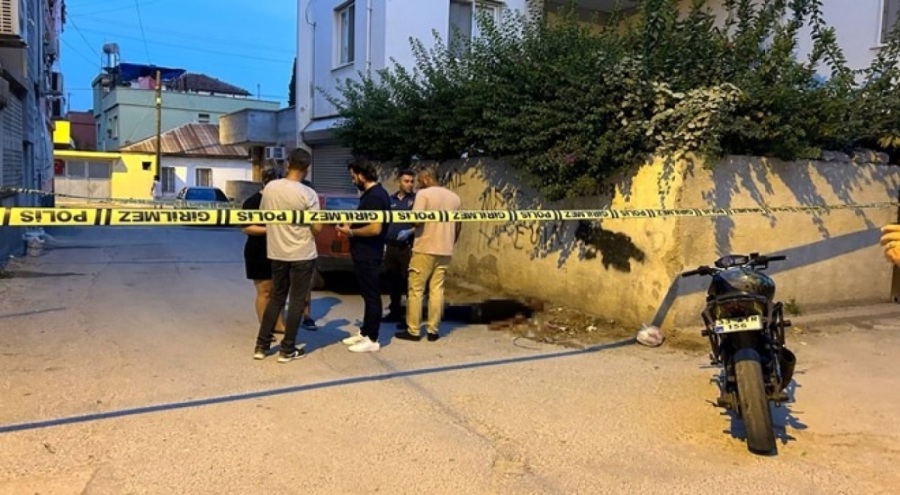 Tartıştığı kadınları vurup intihar etti: 2 ölü, 1 yaralı