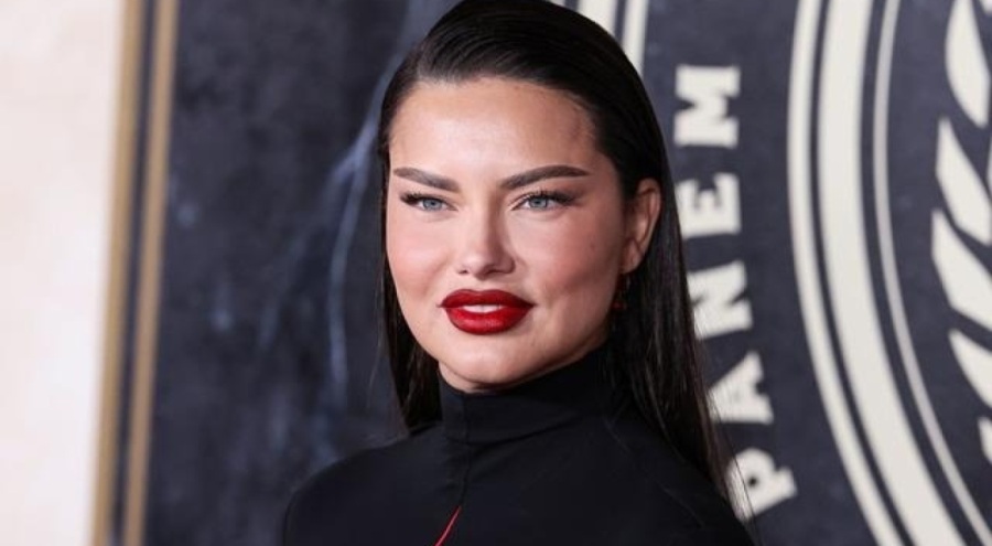 Adriana Lima özüne döndü