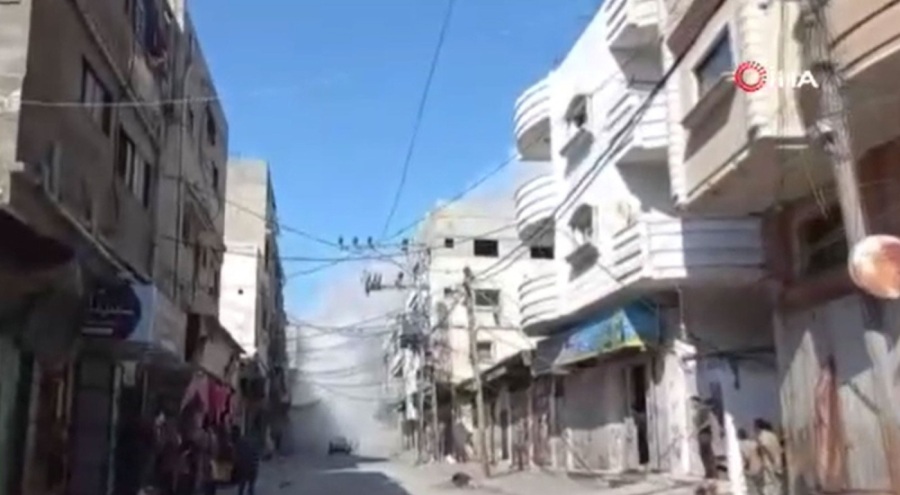 İsrail mültecini kampını vurdu: Çok sayıda ölü