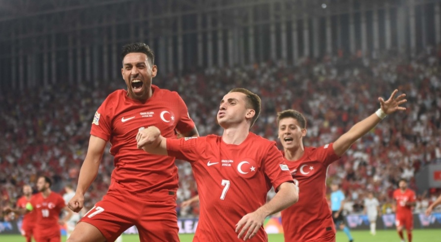 A Milli Takım, İzlanda'yı 3-1 mağlup etti