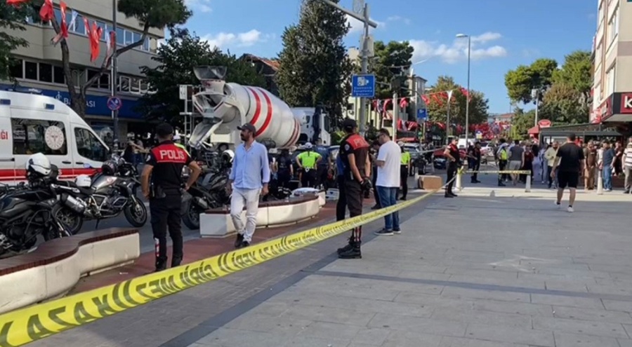 Beton mikseri, bisiklet sürücüsünün kafasını parçaladı