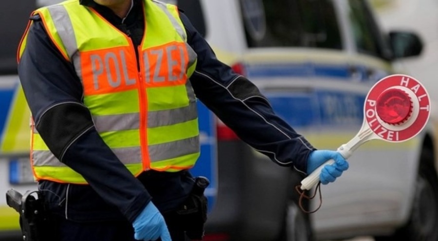 Almanya, kara sınırlarında geçici kontrol ilan etti