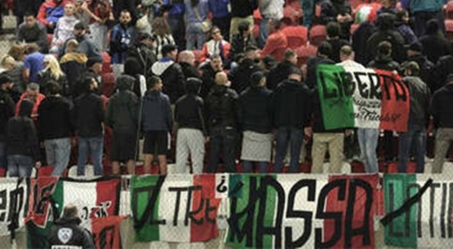 İtalyan taraftarlardan, İsrail marşına protesto