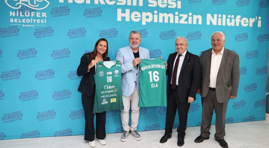 Nilüfer Belediyespor Kadın Voleybol Takımı'nın ana sponsoru Eker oldu