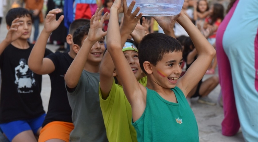 15 bin çocuk sokak oyunlarında buluştu