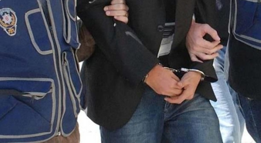 Cep telefonu hırsızı Güven Timleri'nden kaçmayı başaramadı