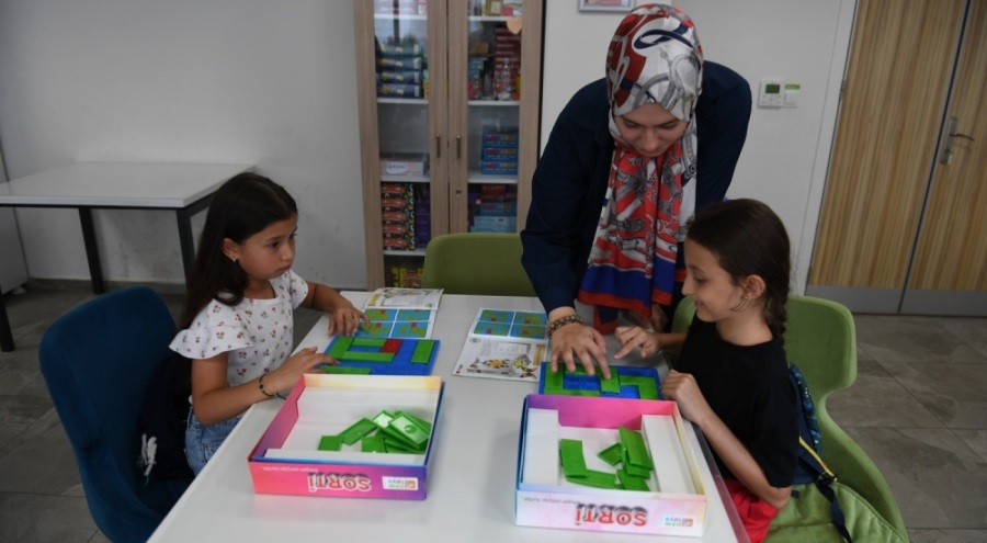 Osmangazi Belediyesi'nden çocuklar için 'Strateji Oyunları Akademisi'