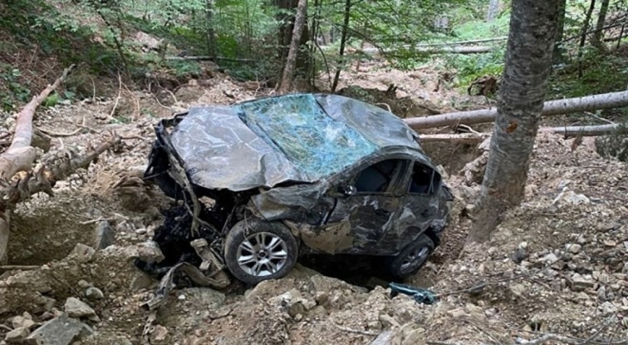 Araç kiraladıkları kişiye ulaşamayınca ihbar ettiler: Sürücü ölü bulundu