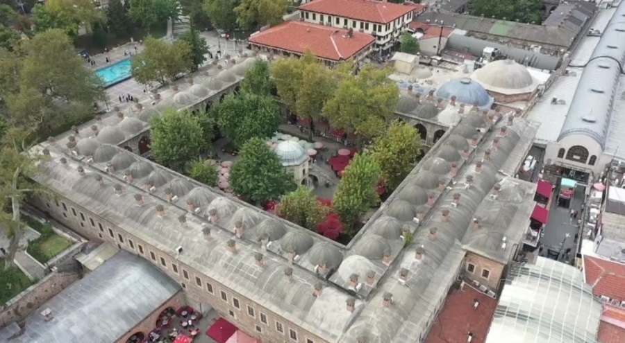 Bursa Koza Han'ın köşk mescidi asırlardır ayakta
