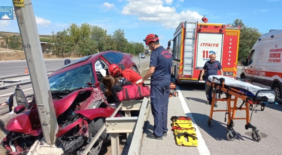 Susurluk'ta otoyolda trafik kazası: Ağır yaralılar var!