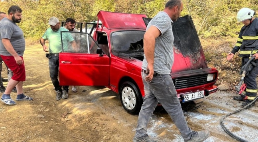 Yanmış araçtan erkek cesedi çıktı