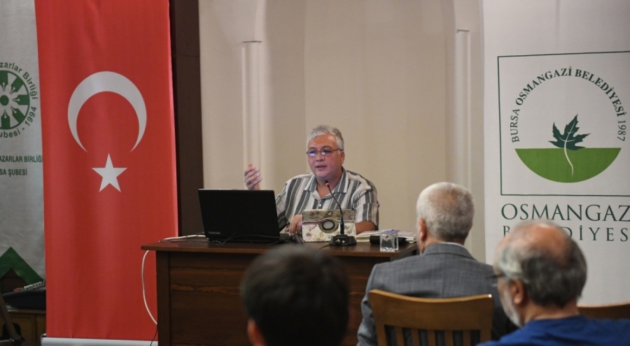 Osmangazi'de Edebiyat Söyleşileri'nin ilk konuğu şair Cem Yavuz oldu