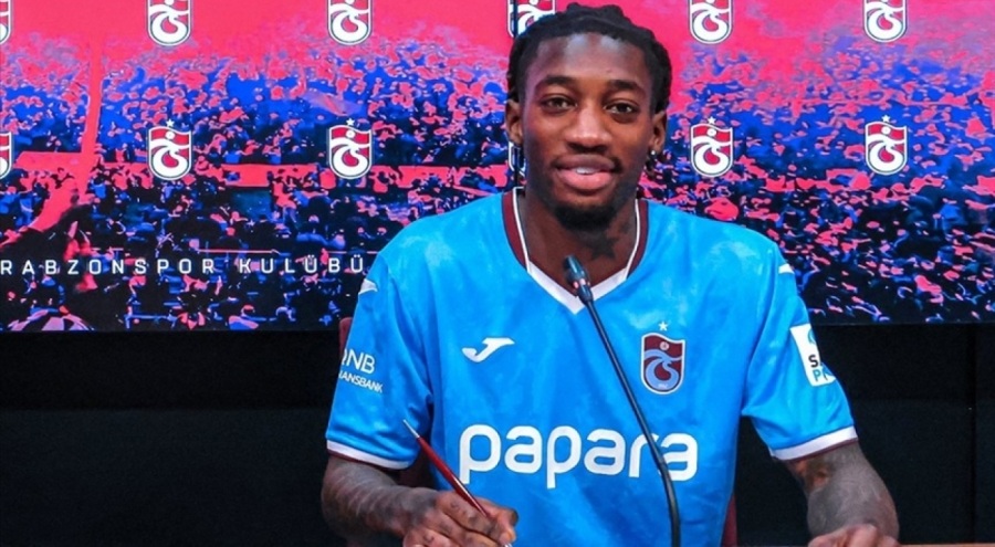 Trabzonspor'da Muhammed Cham için imza töreni düzenlendi
