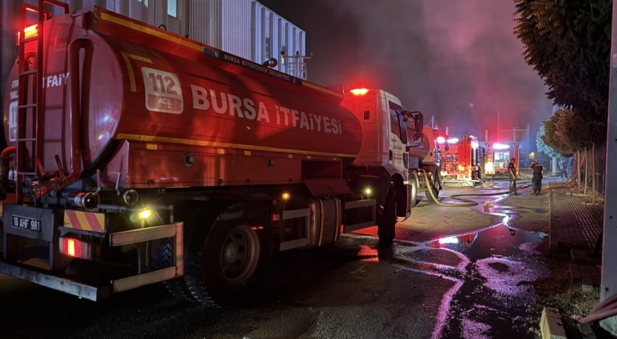 Bursa itfaiyesi yangından yangına koştu!